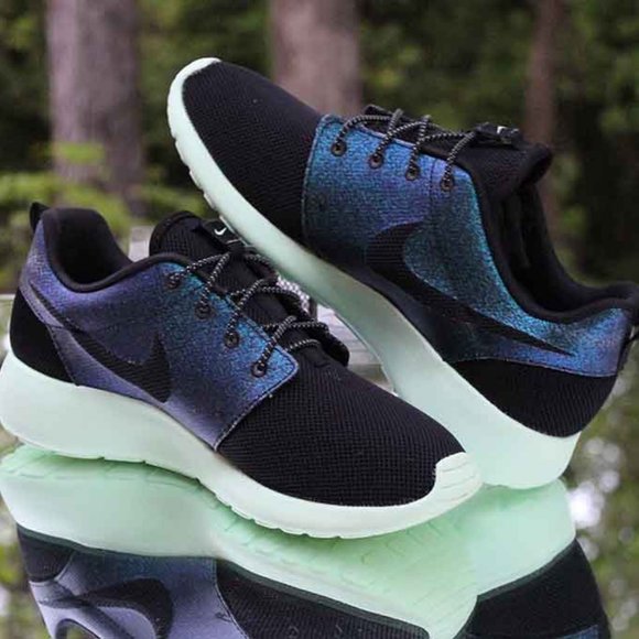 Nike Roshe One WWC QS Women’s Size 8 Teal Black Vapor 808708-303 - Picture 10 of 12